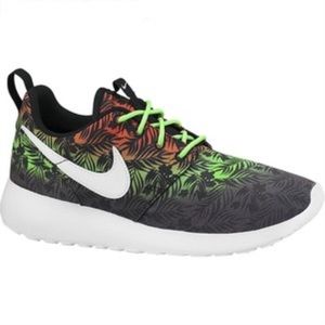 Nike Roshe Tropical shoes